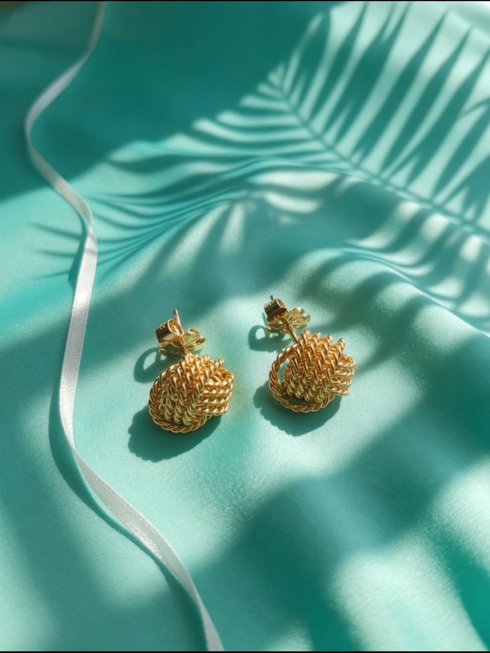 ❤️.New. Tiffany Knot Earrings in 925 Sterling Silver. only Earrings